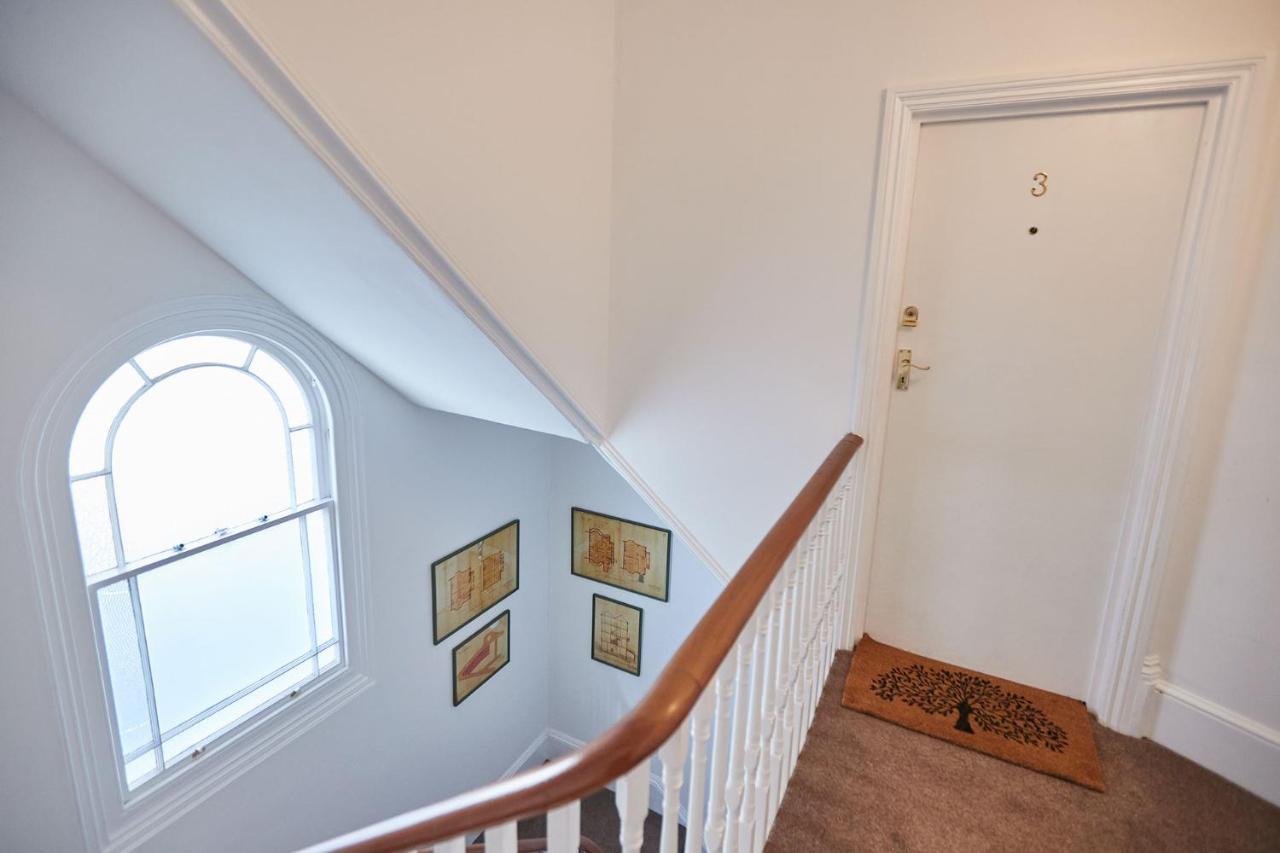 Gorgeous Sea View Apartment 5 Mins To The Beach St Leonards-on-Sea Exterior photo