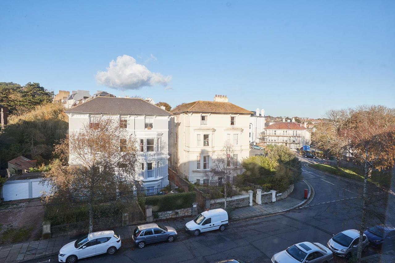 Gorgeous Sea View Apartment 5 Mins To The Beach St Leonards-on-Sea Exterior photo