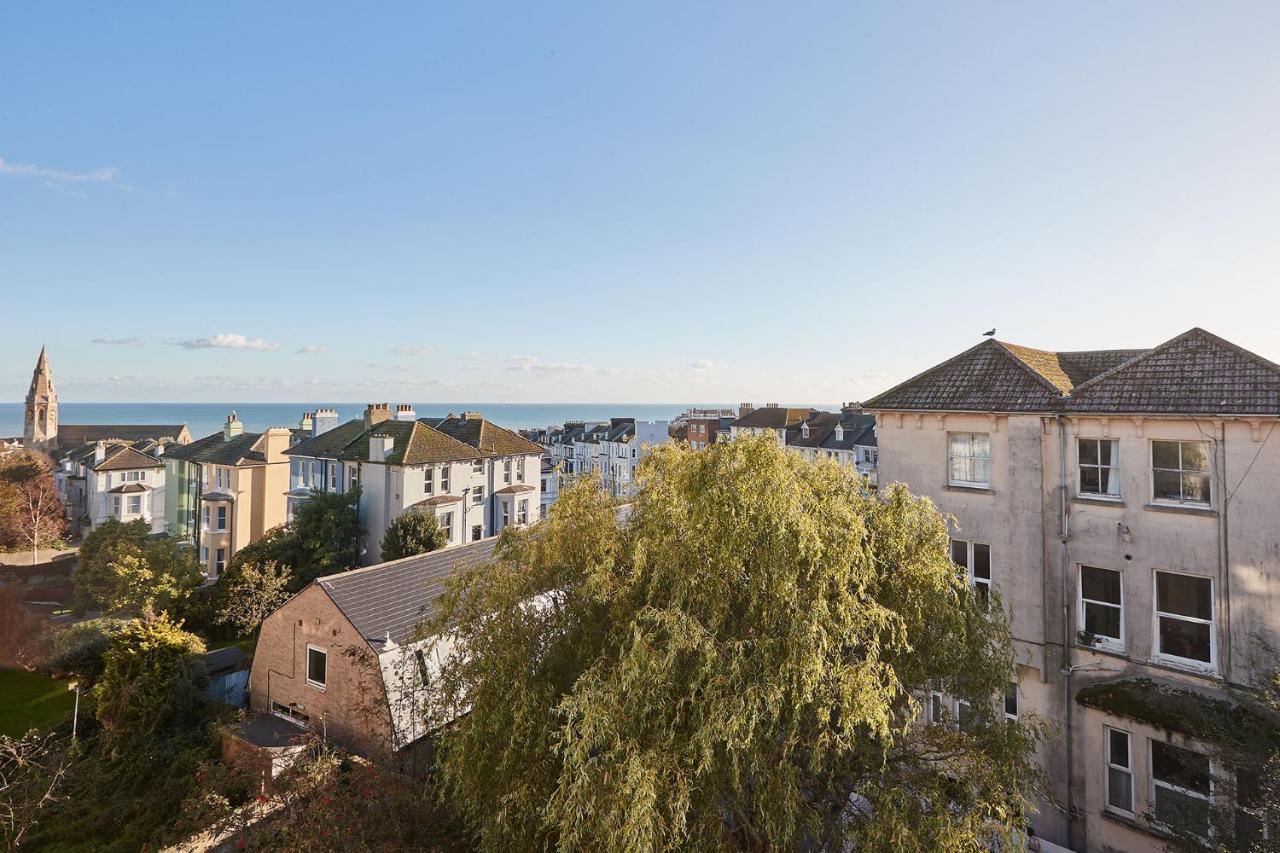 Gorgeous Sea View Apartment 5 Mins To The Beach St Leonards-on-Sea Exterior photo